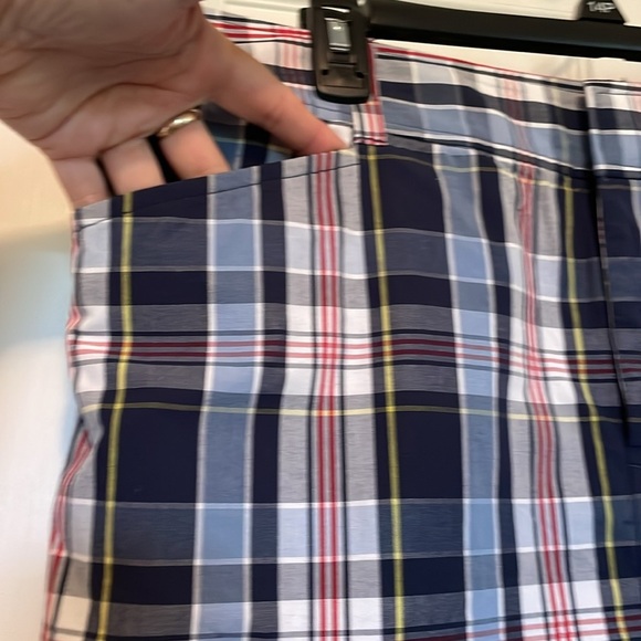 Chaps blue plaid mid thigh skirt sz 12 - Picture 4 of 7